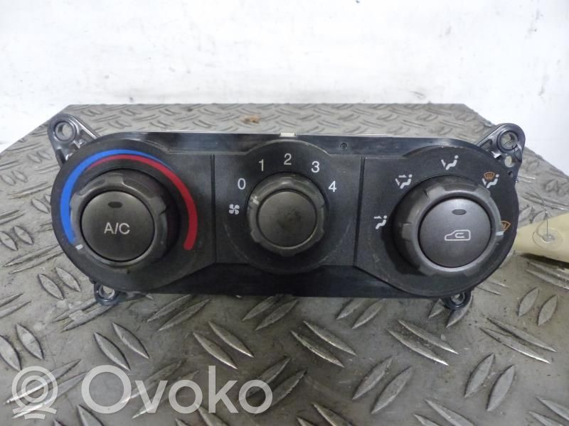 Hyundai Matrix Climate control unit 