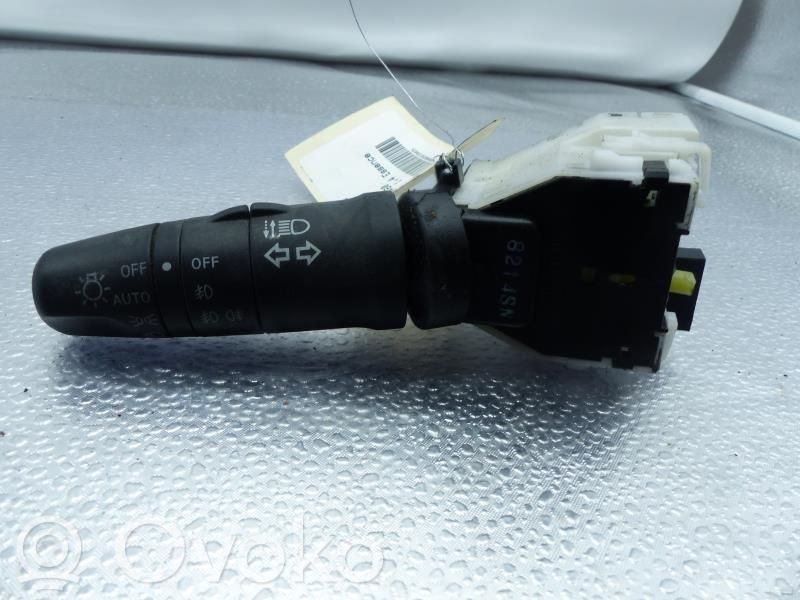 Nissan Note (E11) Manetă semnalizator