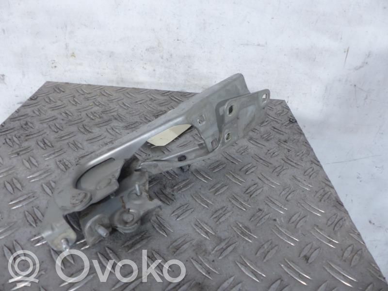 Renault Fluence Konepellin saranat 