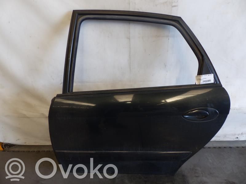 Drzwi tylne   9006A0