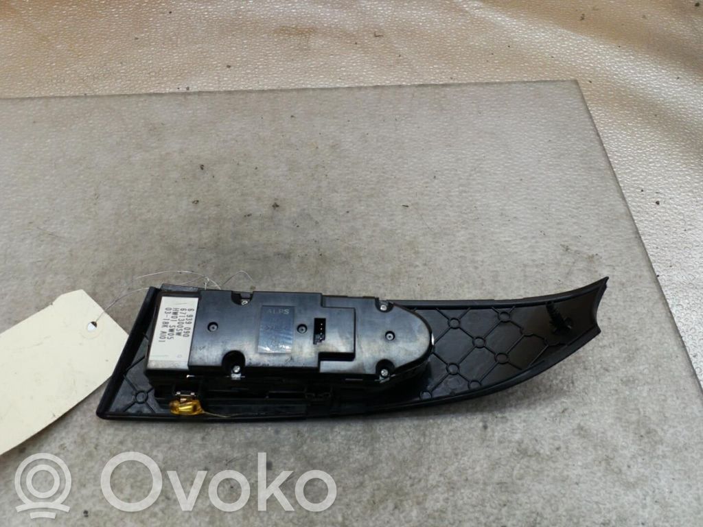 Elektrisko logu slēdzis   61316951920