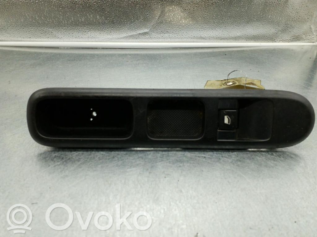 Interruptor del elevalunas eléctrico   6490X3