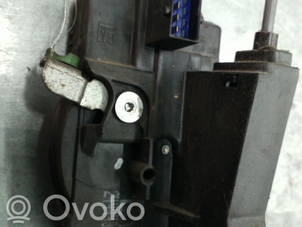 Etuoven lukko   24444016