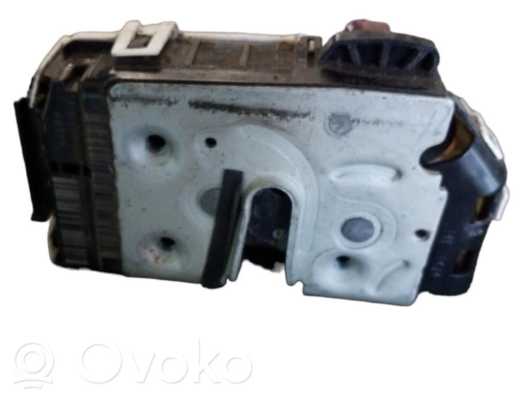 Front door lock   4589410AA