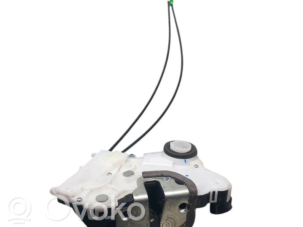 Toyota Yaris Etuoven lukko 