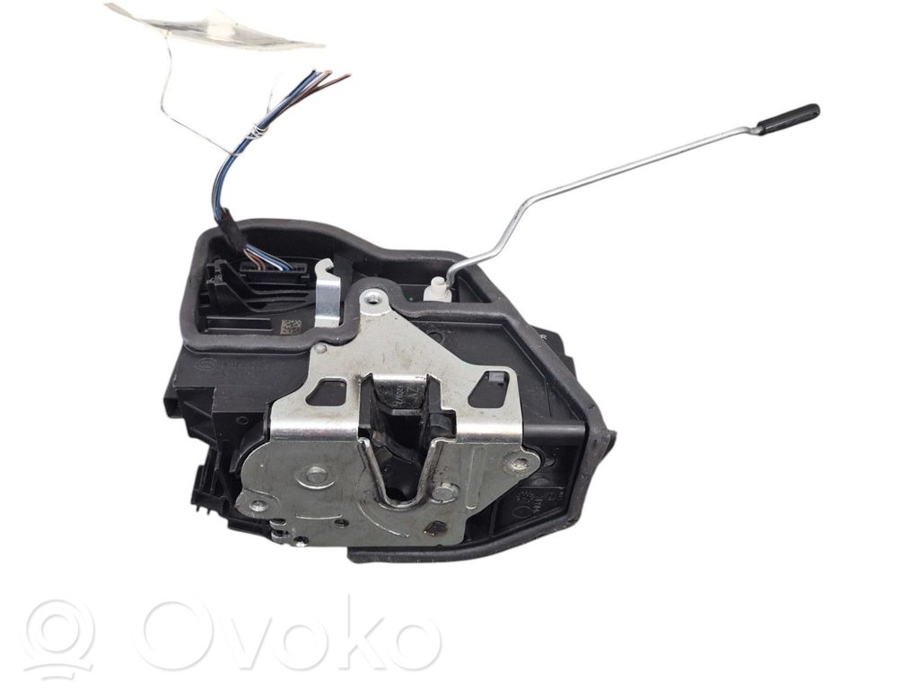 Front door lock   51217229458