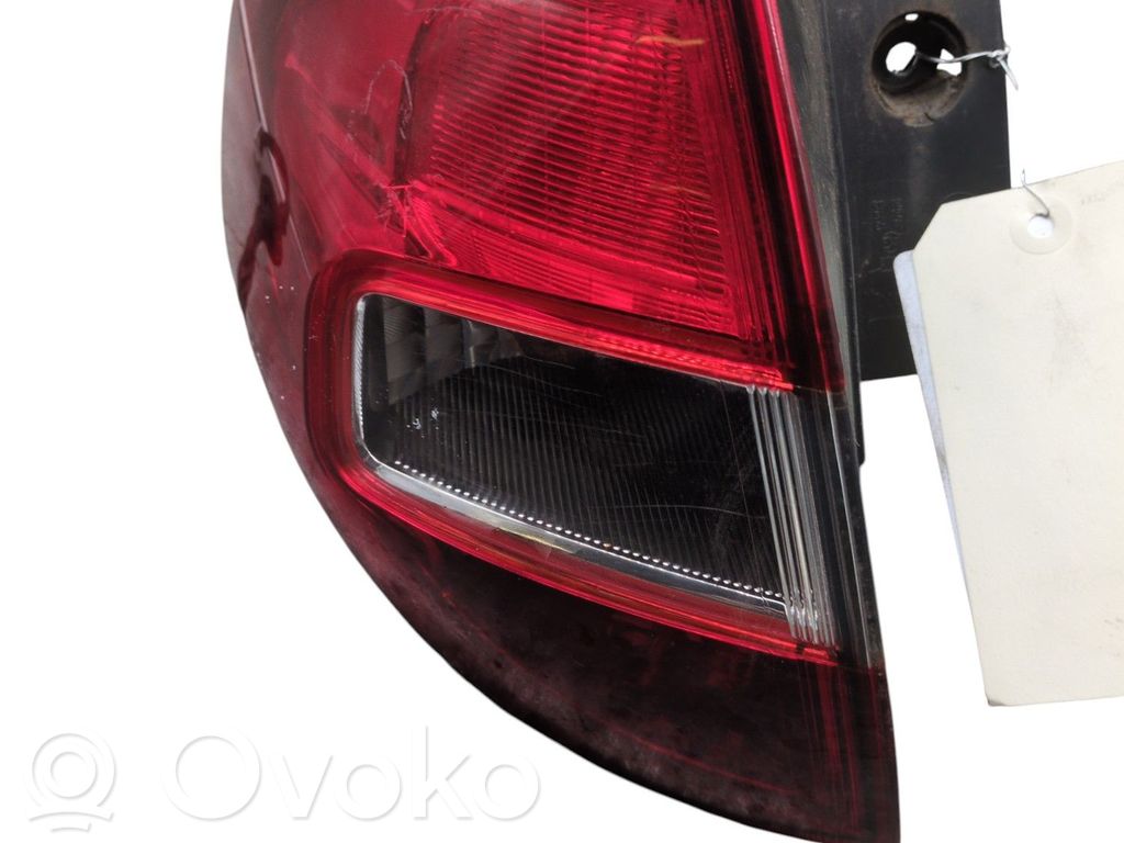 Luz trasera/de freno   26555JY00A