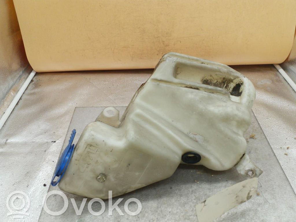 Audi A6 Allroad C5 Rezervor lichid spălare parbriz 