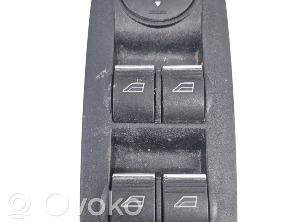 Ford Kuga I Electric window control switch 