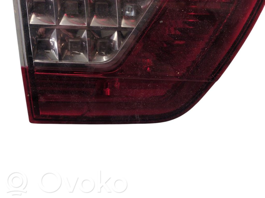 Citroen C5 Lampă spate în capacul portbagajului 