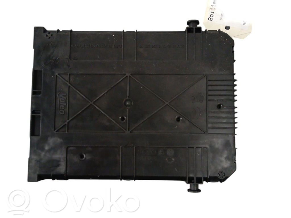 Peugeot 2008 I BSM Control unit 