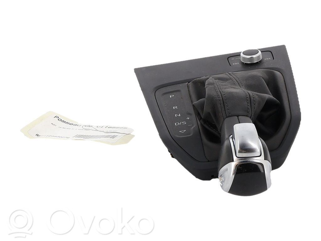 Audi A1 Rivestimento in pelle/manopola della leva del cambio 