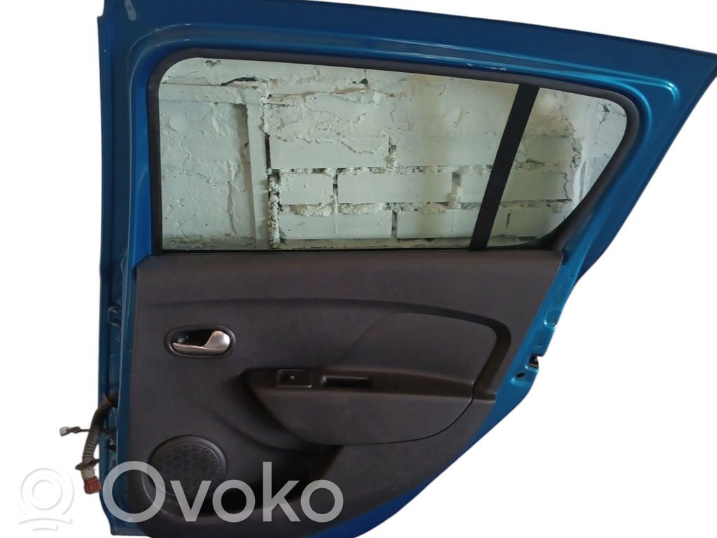 Dacia Sandero Puerta trasera 