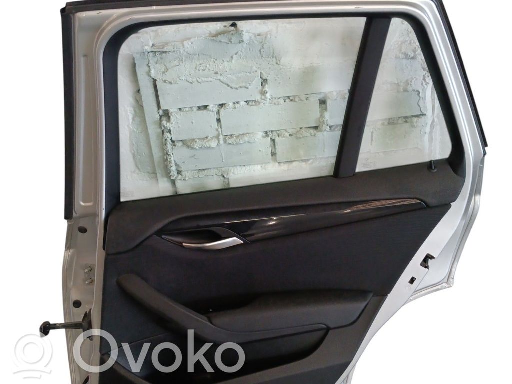 Galinės durys   41009628744