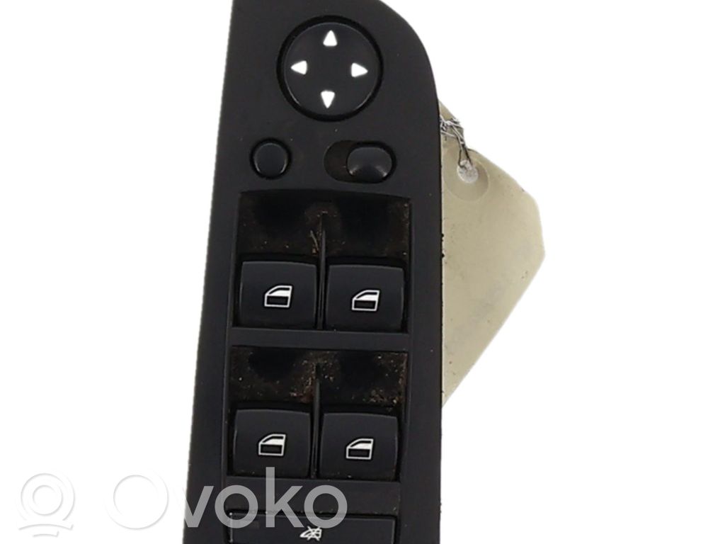 Elektrisko logu slēdzis   61319217328