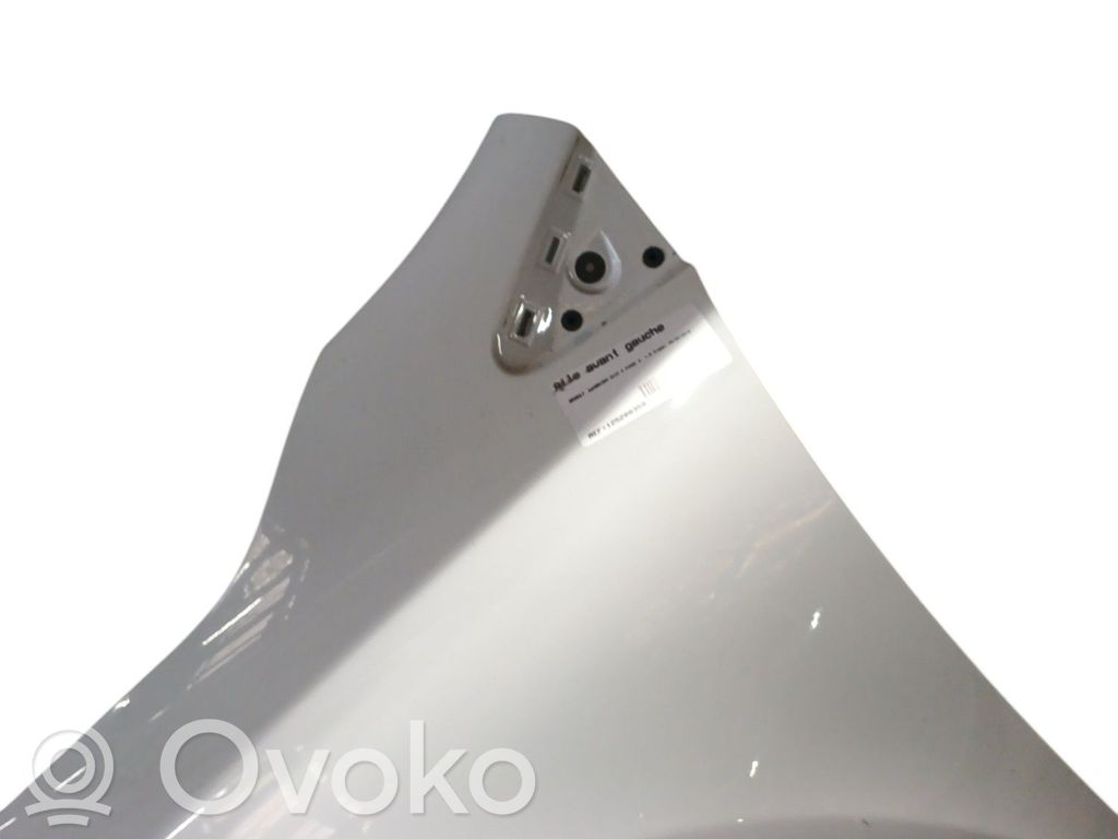 Renault Clio IV Крыло 