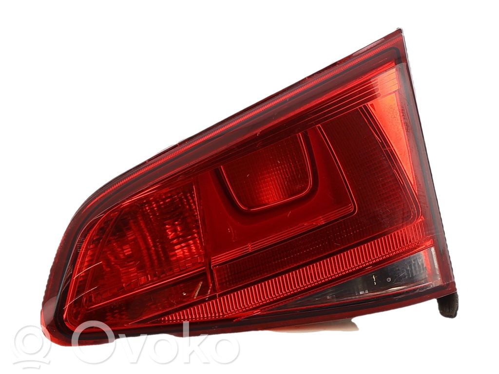 Volkswagen Golf VII Luci posteriori del portellone del bagagliaio 