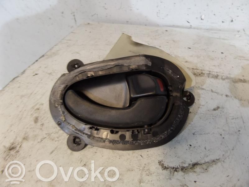 Peugeot 406 Manecilla interna puerta delantera 