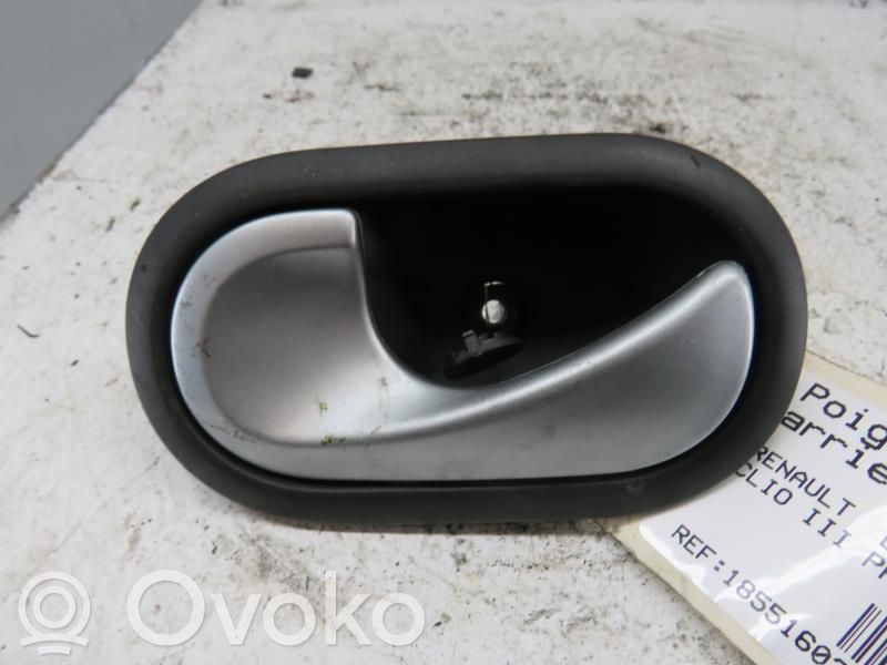 Renault Clio III Manecilla interna puerta trasera 