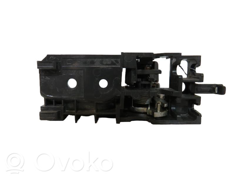 Toyota Corolla E120 E130 Manecilla interna puerta trasera 