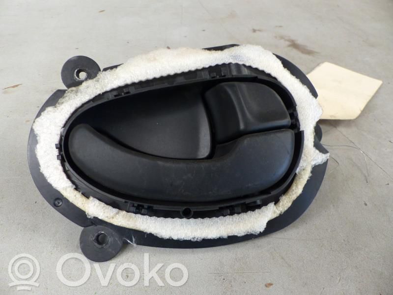 Peugeot 406 Manecilla interna puerta trasera 