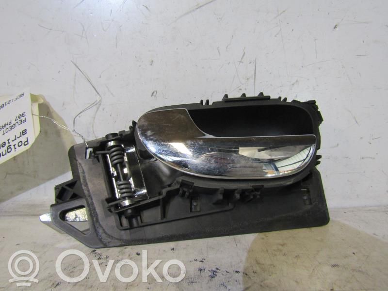 Peugeot 307 Manecilla interna puerta trasera 