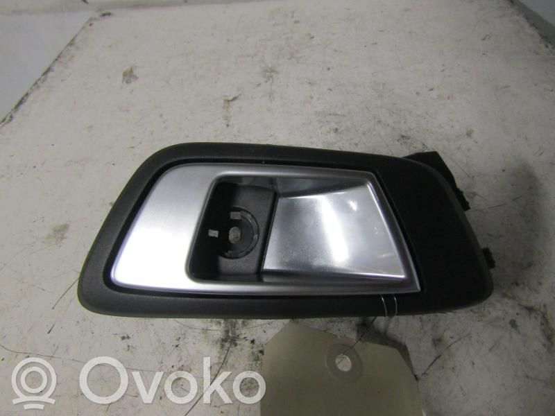 Ford Fiesta Manecilla interna puerta trasera 