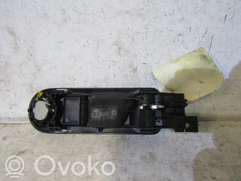 Manecilla interna puerta trasera   3B0839113BD2AQ