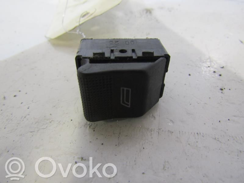 Przyciski szyb   4D095985501C