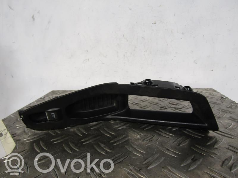 Ford Fiesta Interruttore di controllo dell’alzacristalli elettrico 