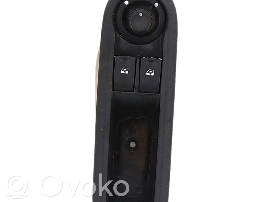 Renault Twingo II Comutator comandă geamuri electrice 