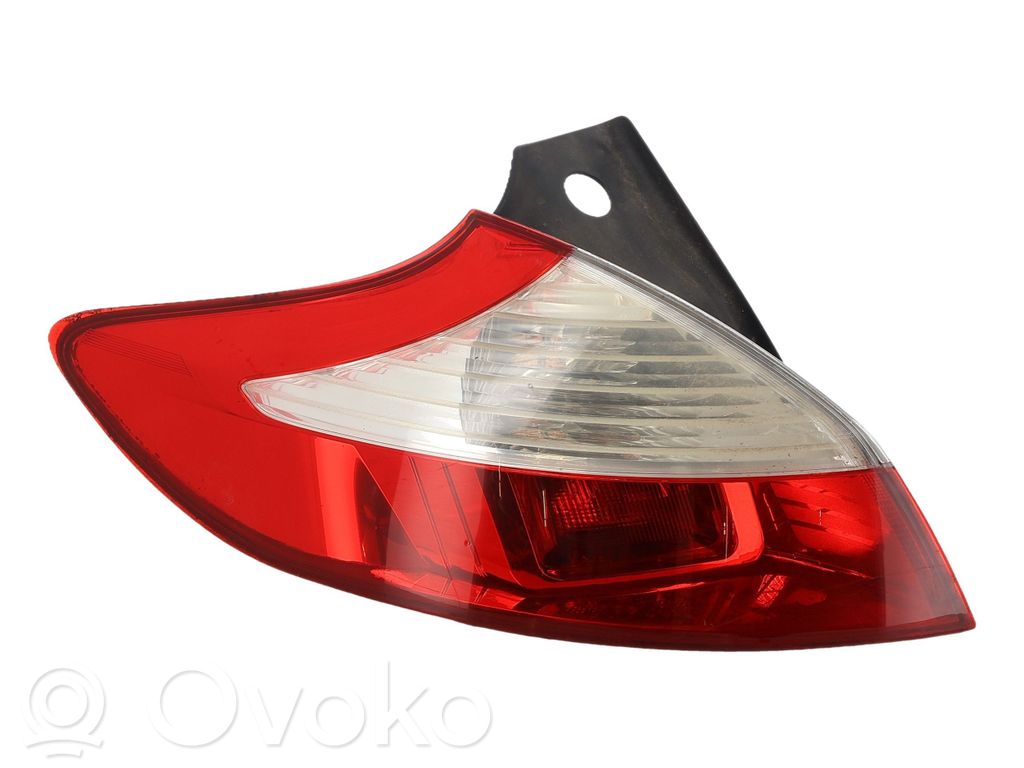 Luci posteriori   265550007R