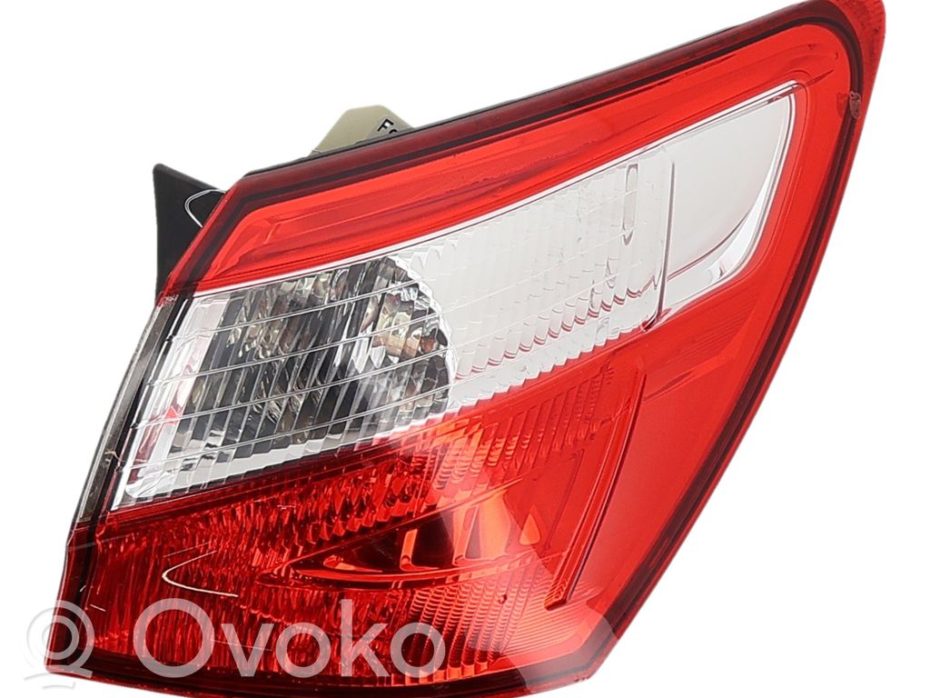 Nissan Qashqai Luci posteriori