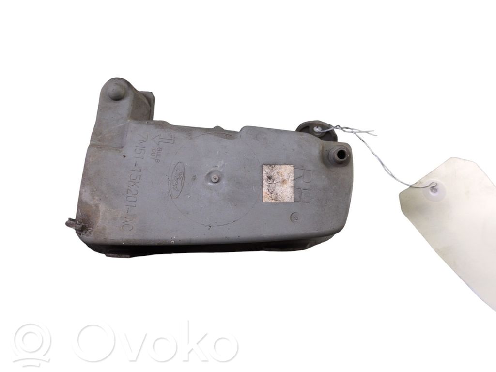 Ford C-MAX I Światło przeciwmgłowe przednie