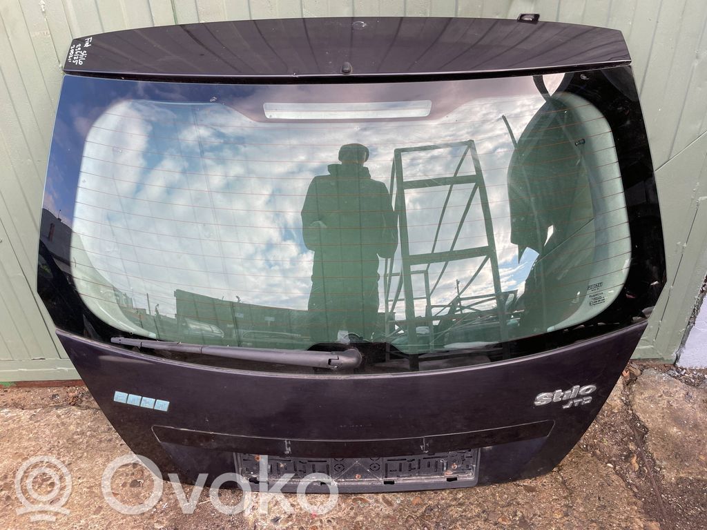 Tailgate/trunk/boot lid