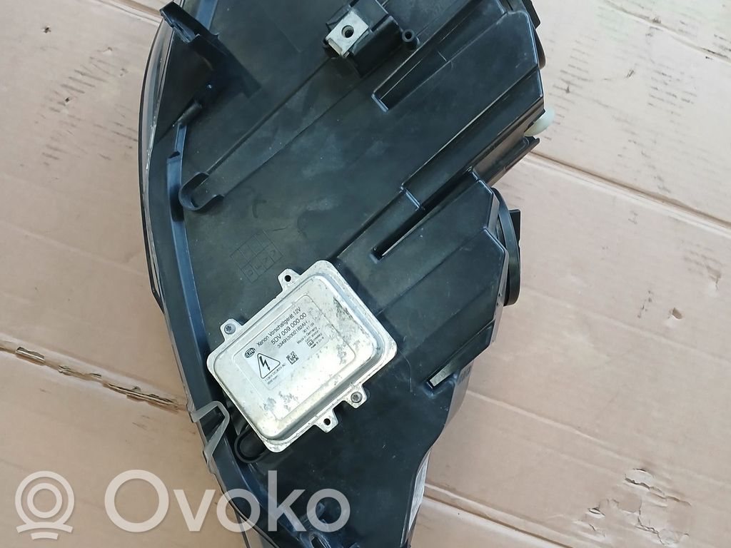 BMW X6 E71 Lampa przednia 