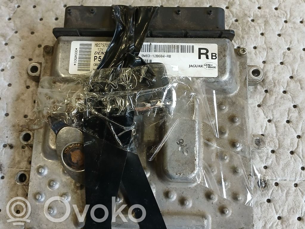 Jaguar XJ X351 Engine control unit/module ECU 