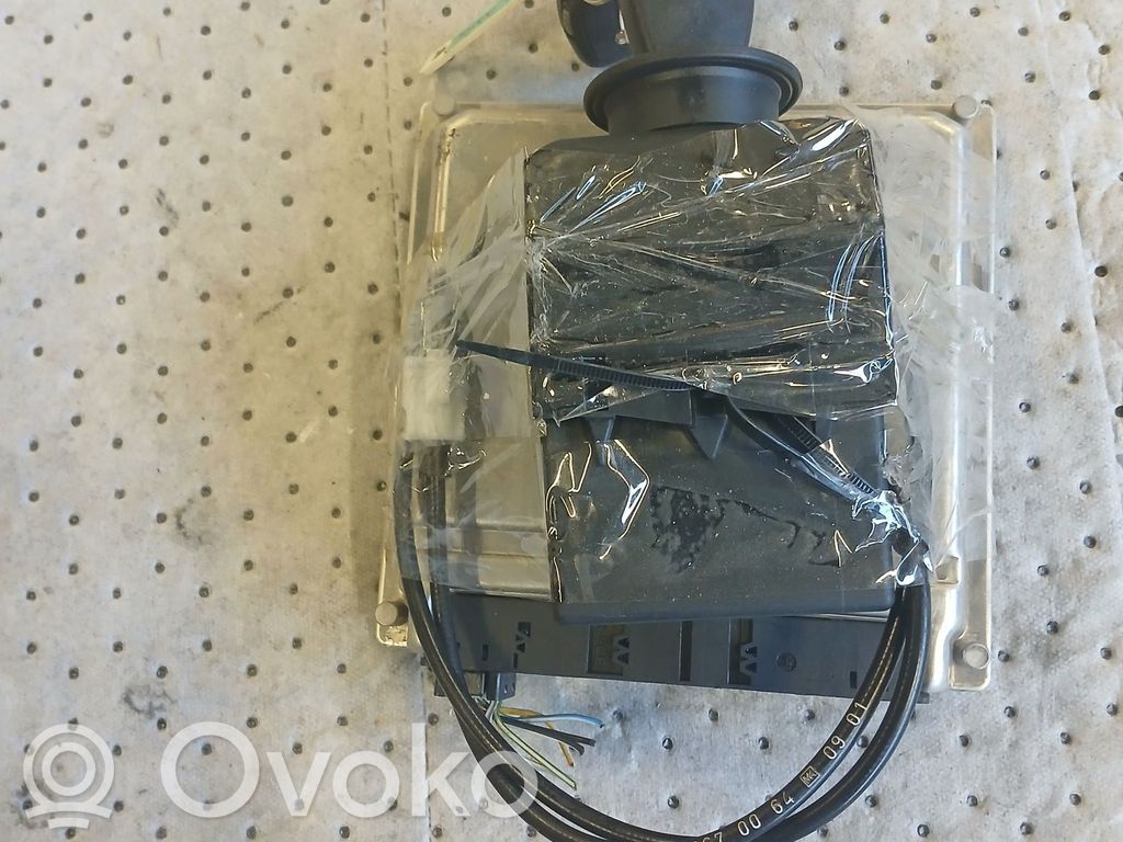Mercedes-Benz C AMG W204 Komputer / Sterownik ECU silnika 