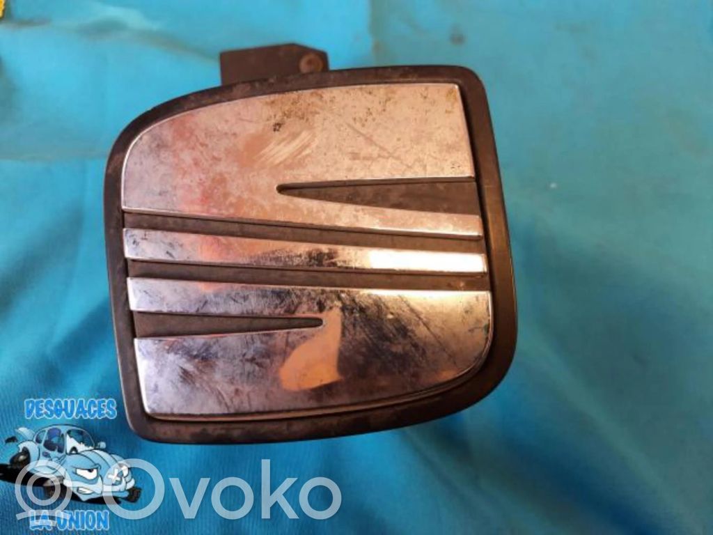 Seat Ibiza III (6L) Klamka zewnętrzna drzwi tylnych samochodów dostawczych 