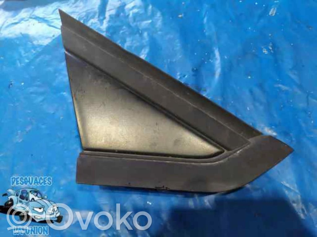 Moldura inferior