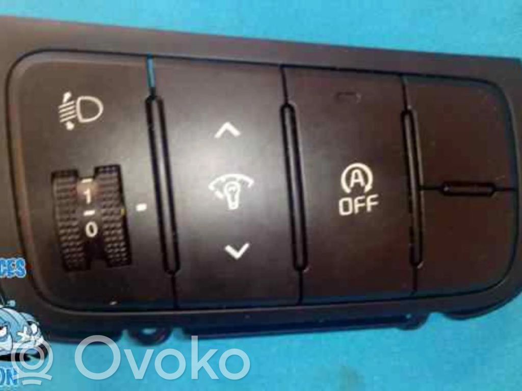 KIA Ceed Light switch 