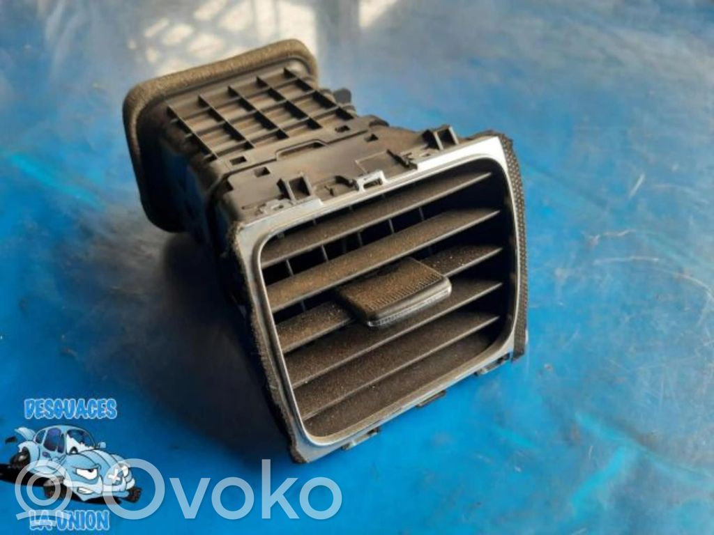 Dash center air vent grill   97490A2000