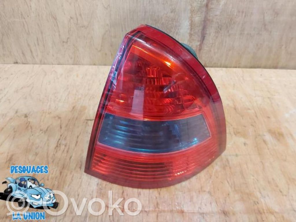 Citroen Berlingo Galinis žibintas kėbule 