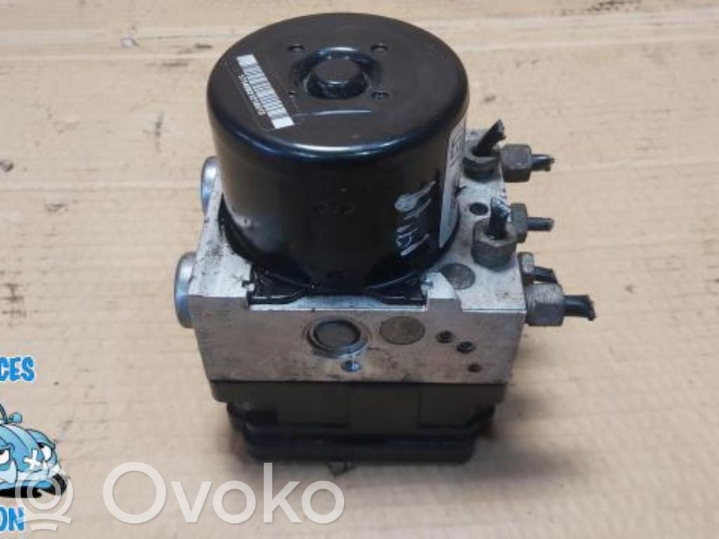 Opel Astra J Bomba de ABS 