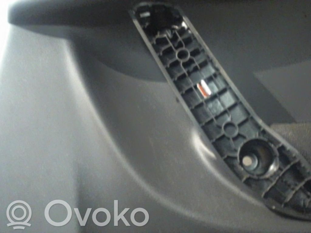 Citroen C3 Aizmugurē apdare 