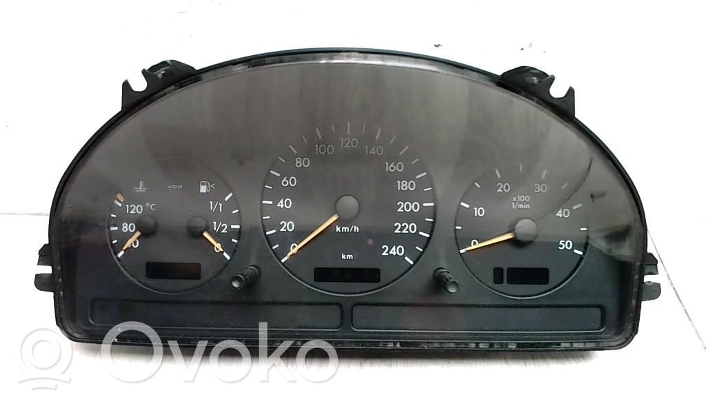 Mercedes-Benz ML W163 Tachimetro (quadro strumenti) 