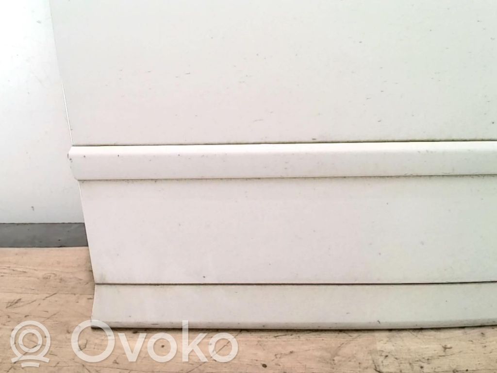 Puerta delantera   3R0831052,3R0831052