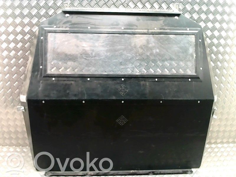 Engine compartment bulkhead