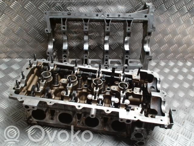 Engine head   11127557932,11127557932