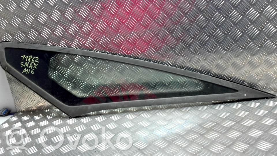 Ford S-MAX Front triangle window/glass 